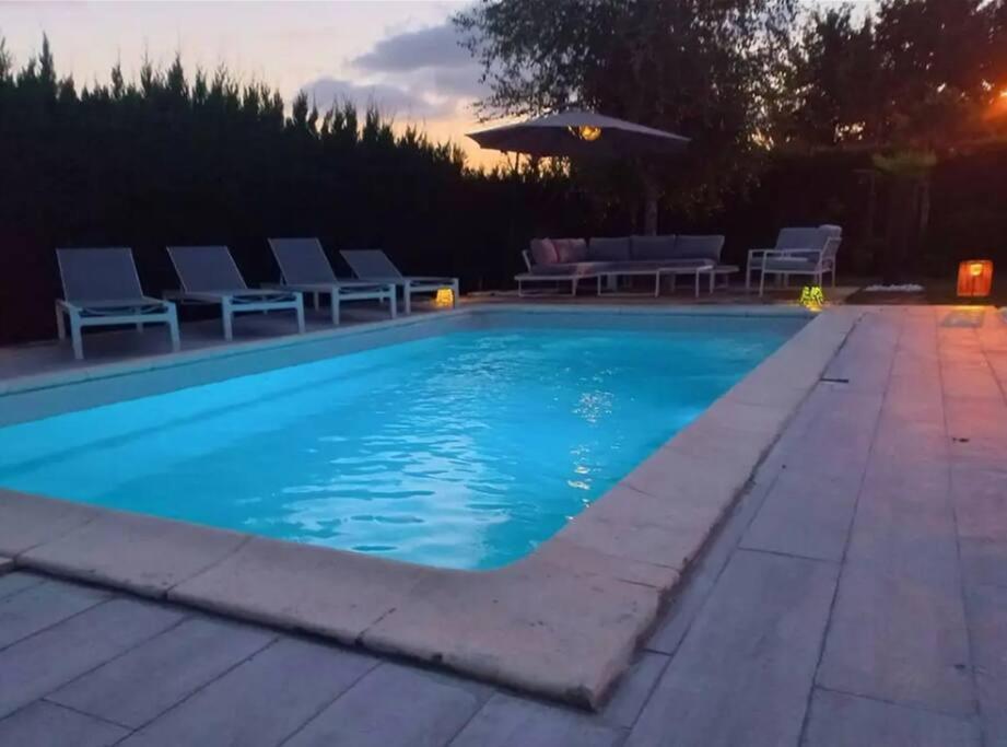 Ares, Villa Mapouchet, Piscine Esterno foto