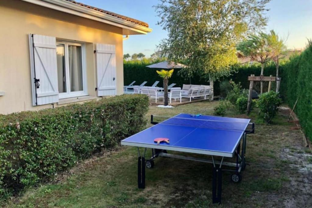 Ares, Villa Mapouchet, Piscine Esterno foto