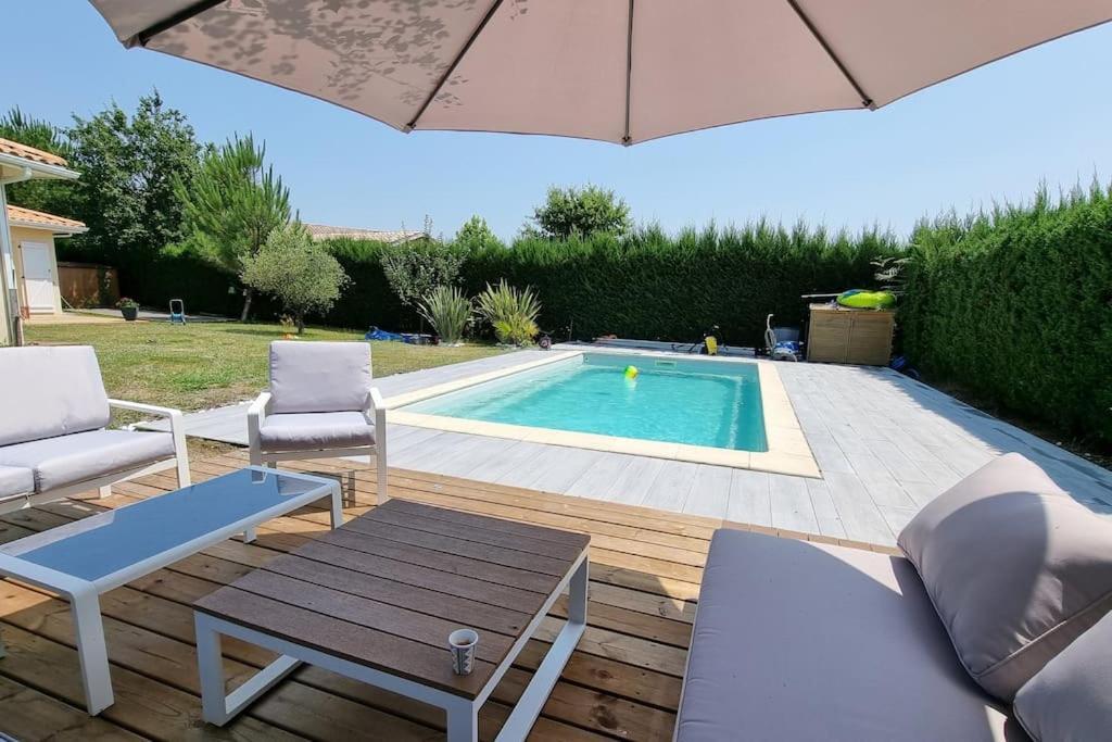 Ares, Villa Mapouchet, Piscine Esterno foto
